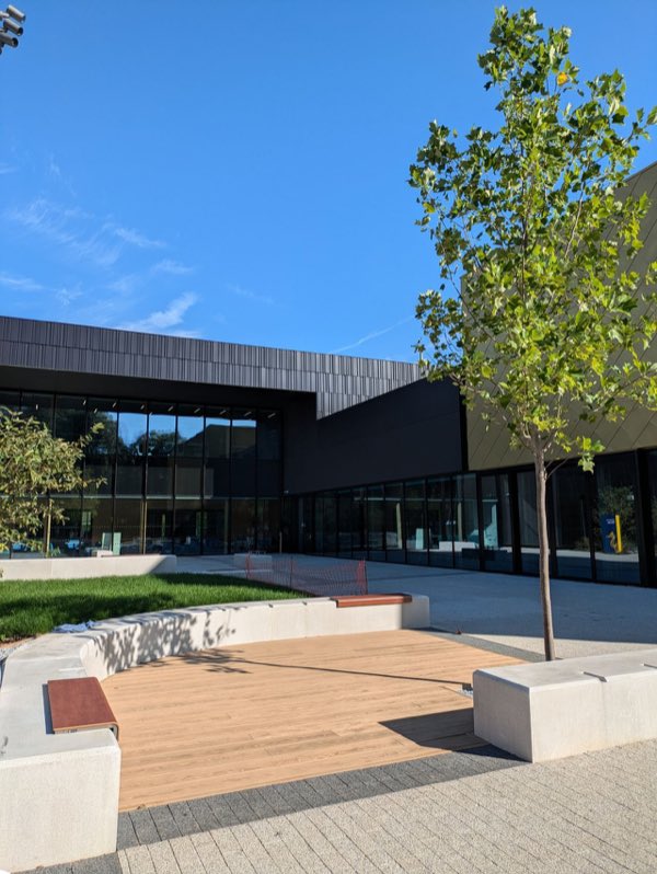 ARU Peterborough, photo 1